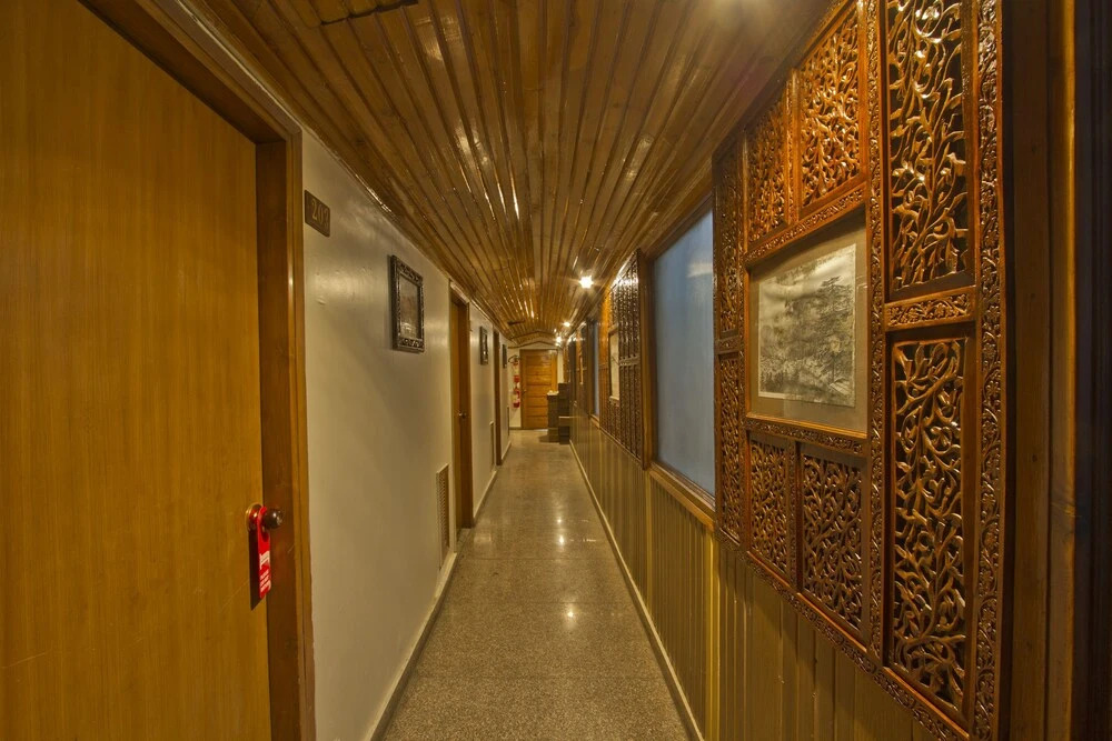 OYO 8599 Wingait Inn