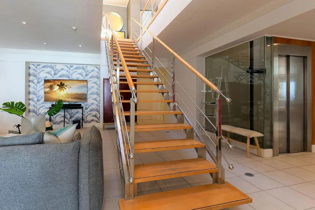 Clifton YOLO Spaces - Clifton Mansion Villa