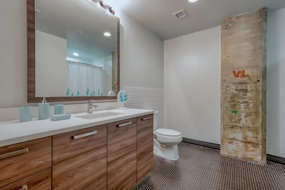 Regal Stays Corporate Apartments – Downtown Dallas