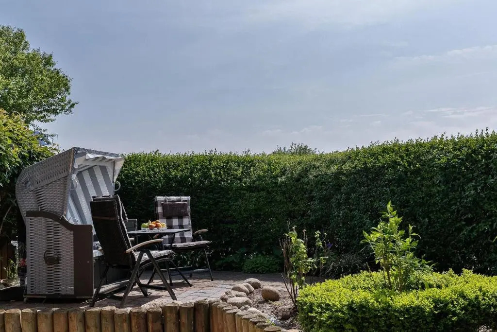 Haus-Blum-schoene-Ferienwohnung-in-absolut-ruhiger-Lage-in-Westerland
