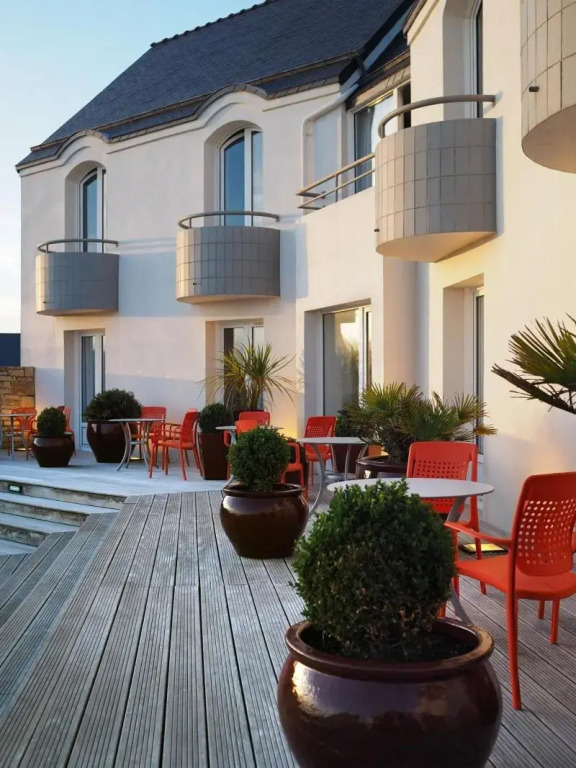 Logis le Castel Ach