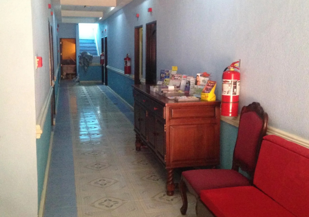 Kokomo's Suites Hotel