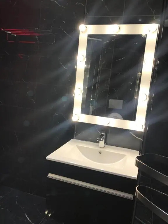 Le Cabaret Vip SPA