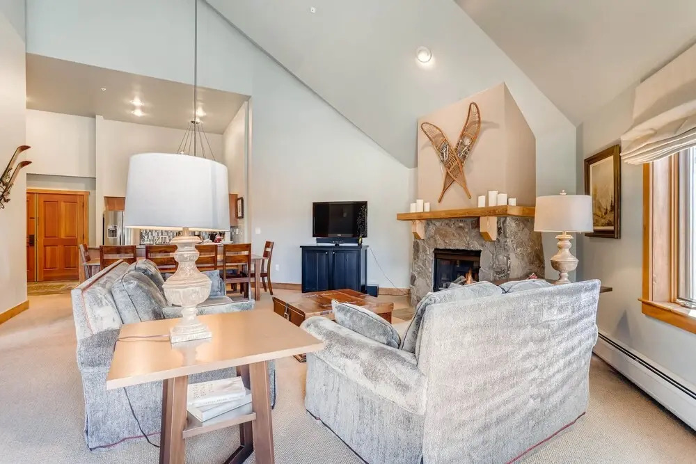Luxury 3br- Steps From Gondola In River Run Ge 3 Bedroom Condo by Redawning