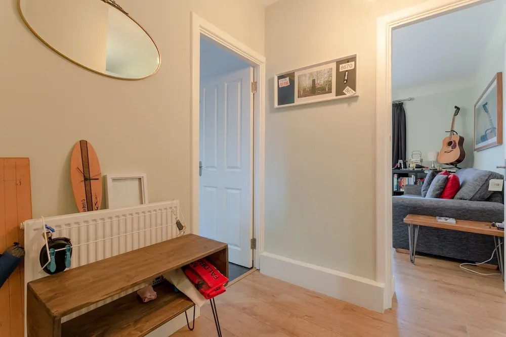 Colourful 2 Bedroom Apartment in Shoreditch