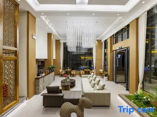 Yishan Homestay (Libo Xiaoqikong East Gate)