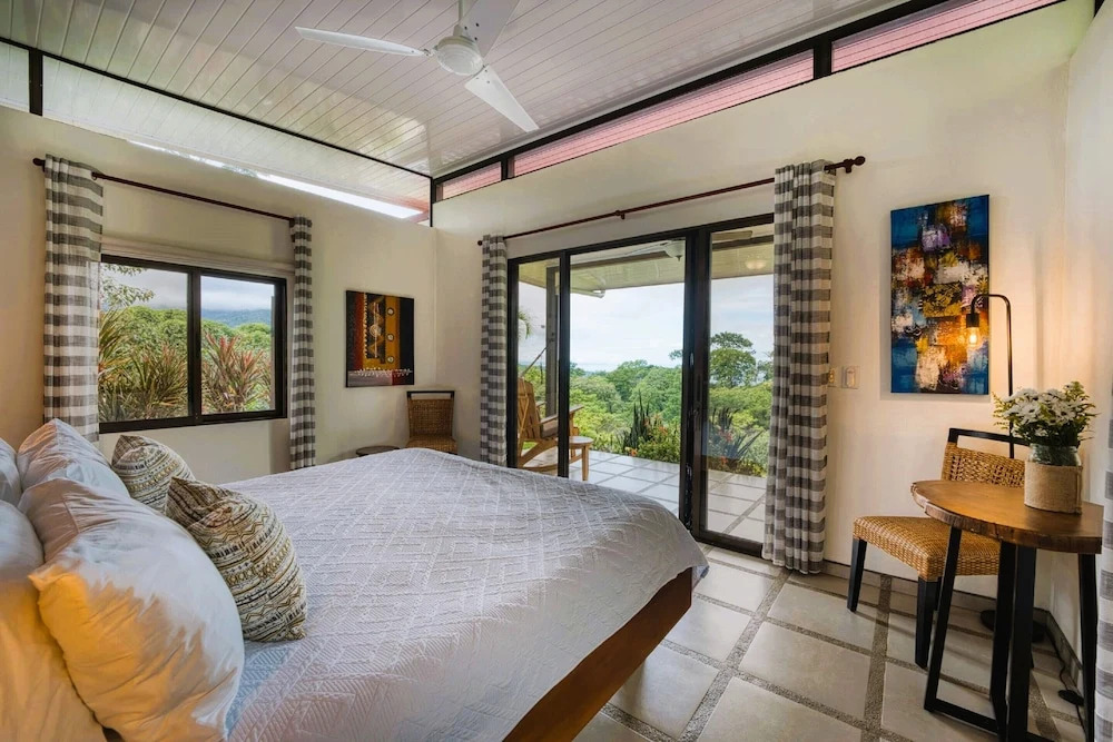 Natures Edge Boutique Hotel
