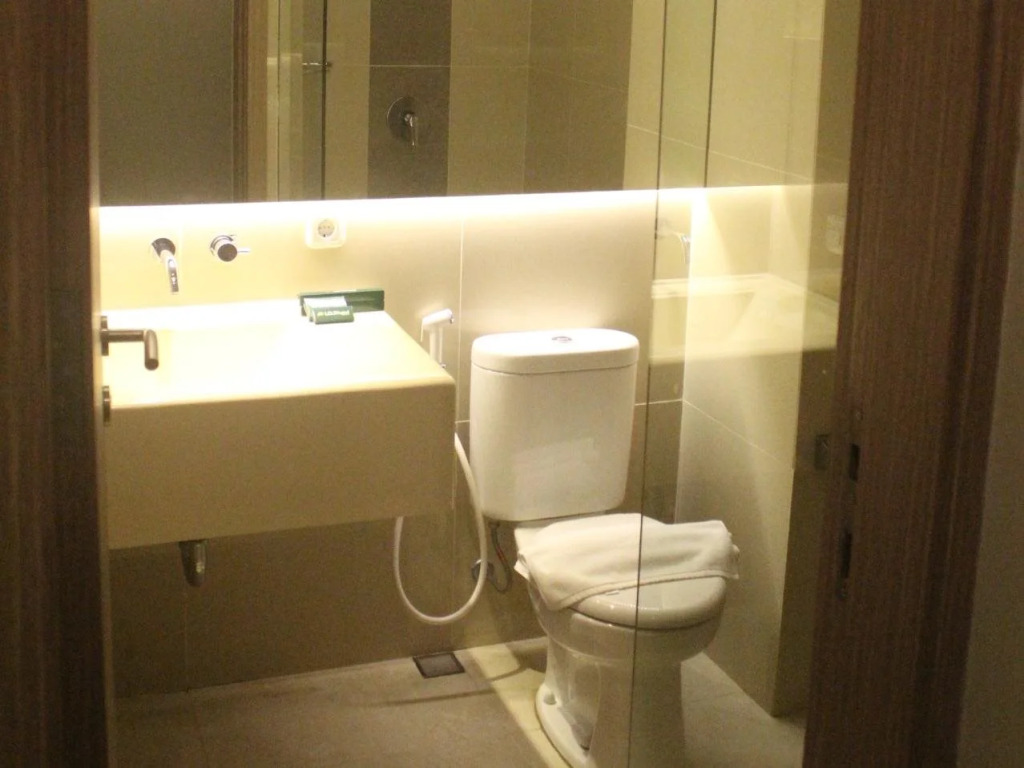 Loji Hotel