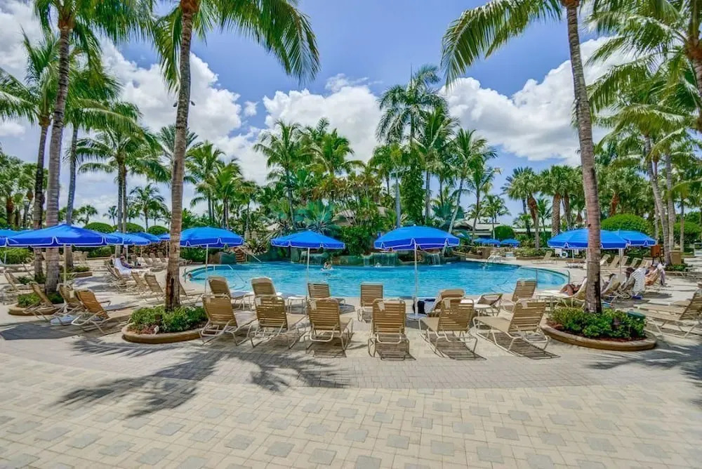 Cascada Way Condo
