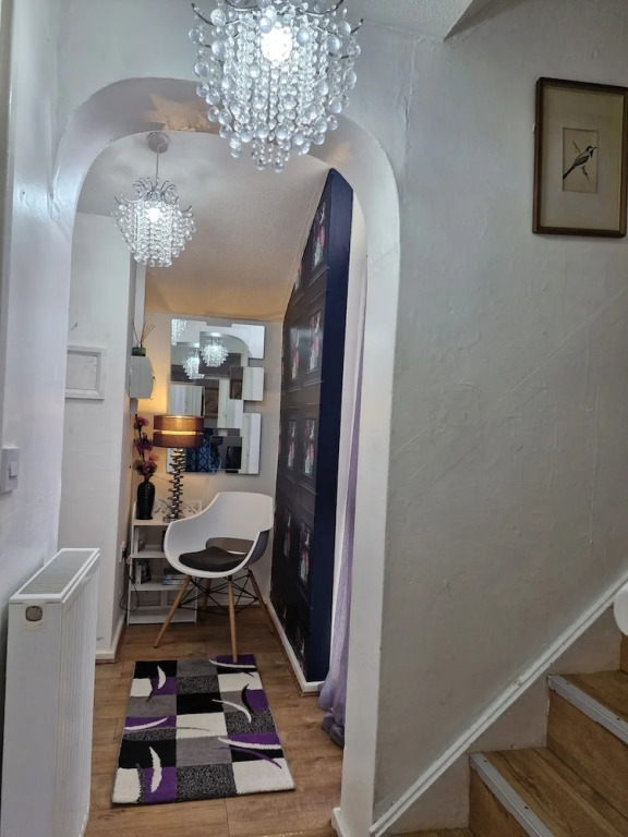 2-bed House in the Heart of Woodhouse, Leeds