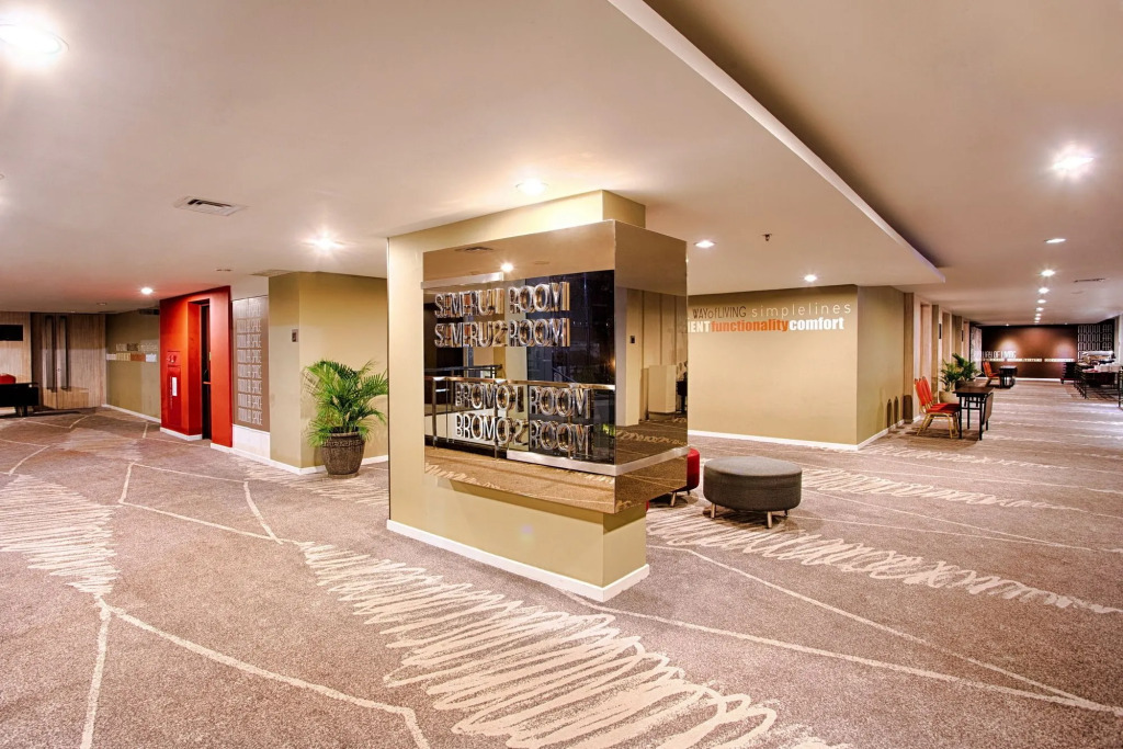 Ibis Surabaya City Center