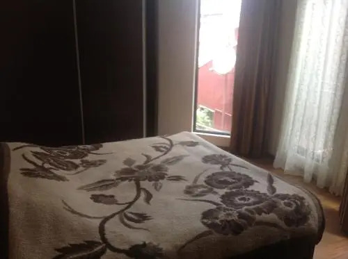 Guest House George