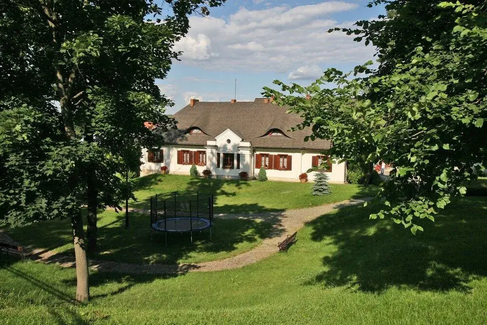 Hotel Sarmata Zespół Dworski
