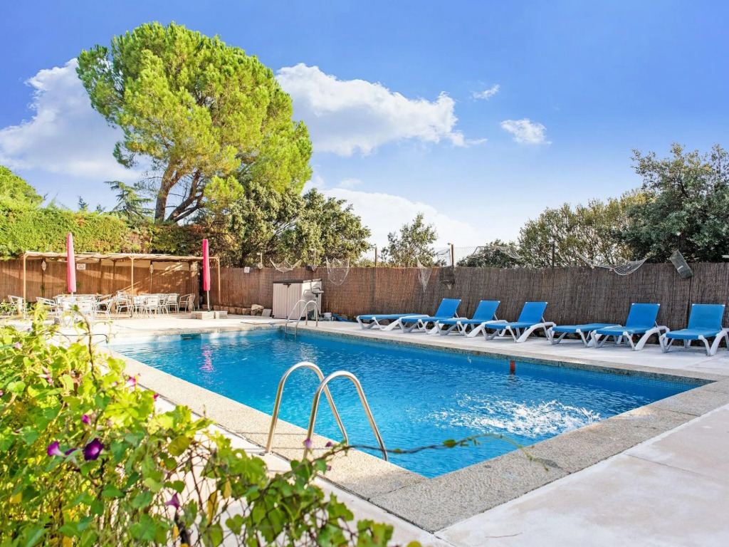 Flat in Galapagar with Spa and Mountain Views