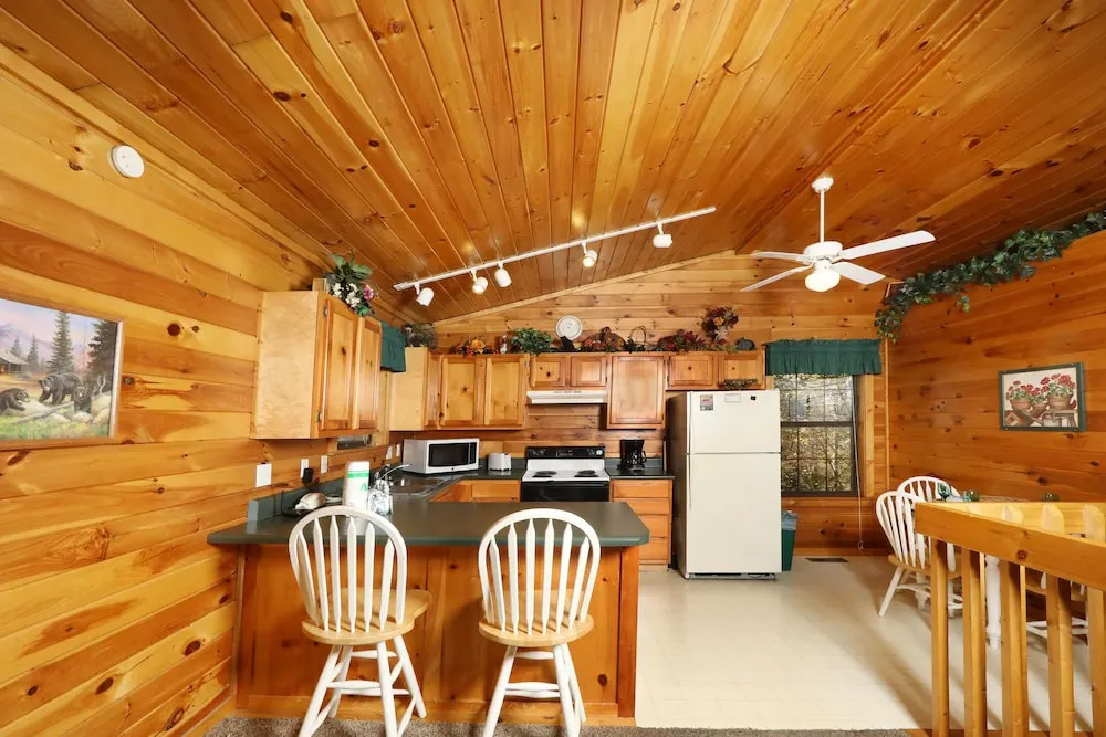 Four Seasons 193 - One Bedroom Cabin