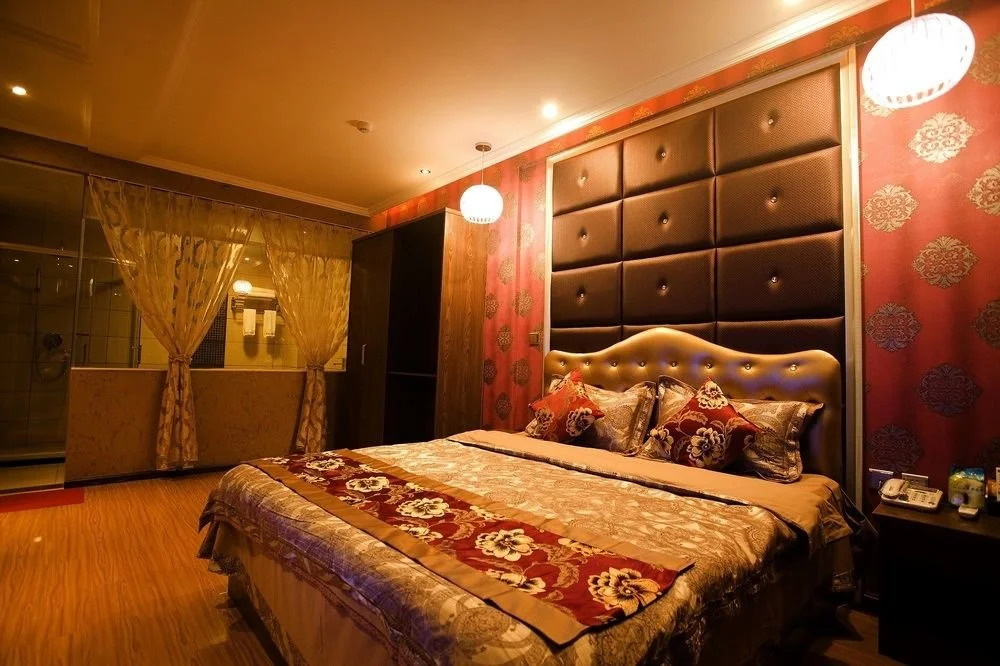 Yuxi Hongyuan Star Hotel