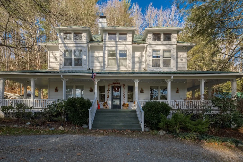 Taylor House Inn