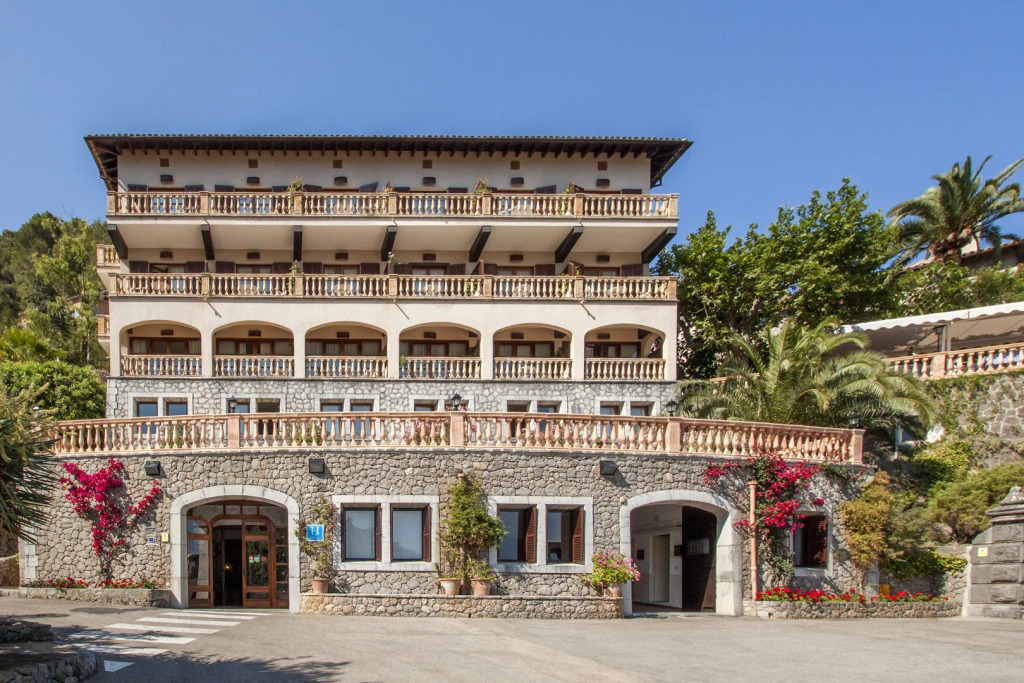 Es Moli Hotel