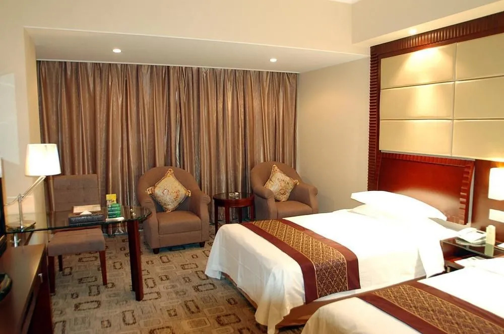 Jinlun Hotel