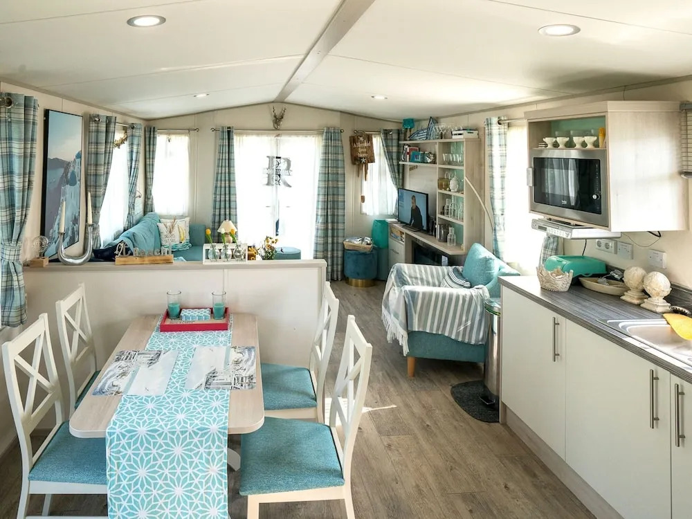 Chalet in Oostkapelle near the Beach