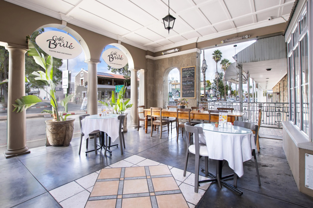 Queens Hotel by BON Hotels