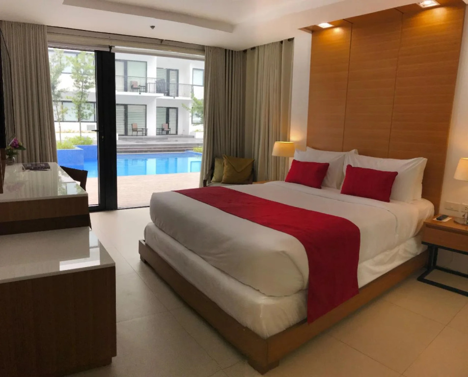 PonteFino Hotel