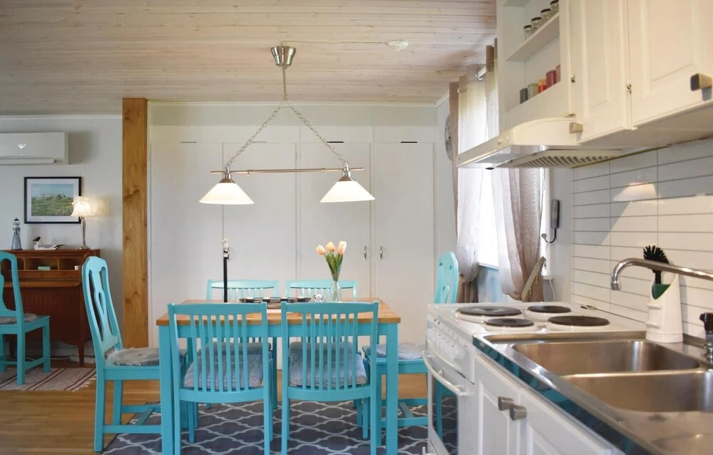 Three-Bedroom Holiday Home In Lottorp
