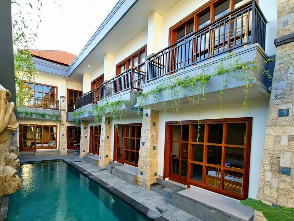 Kamandaka Hotel