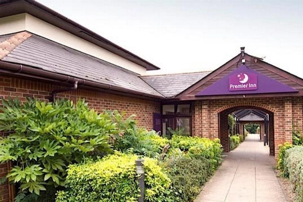 Premier Inn High Wycombe / Beaconsfield