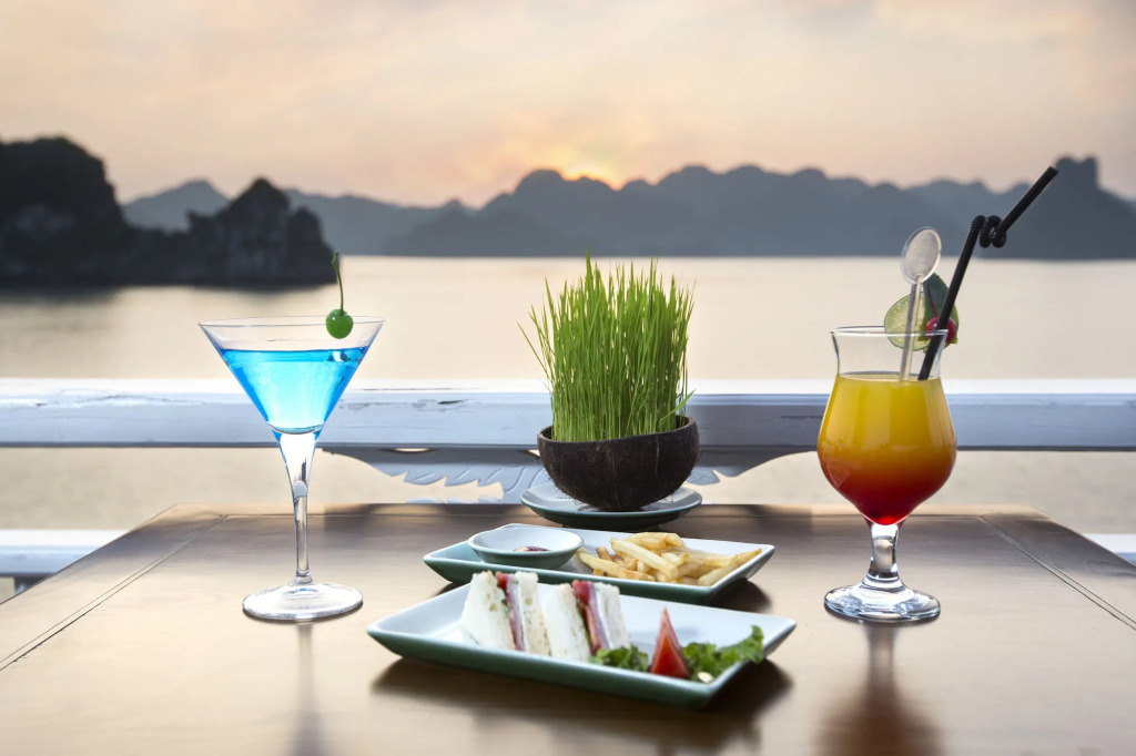 Aphrodite Cruise