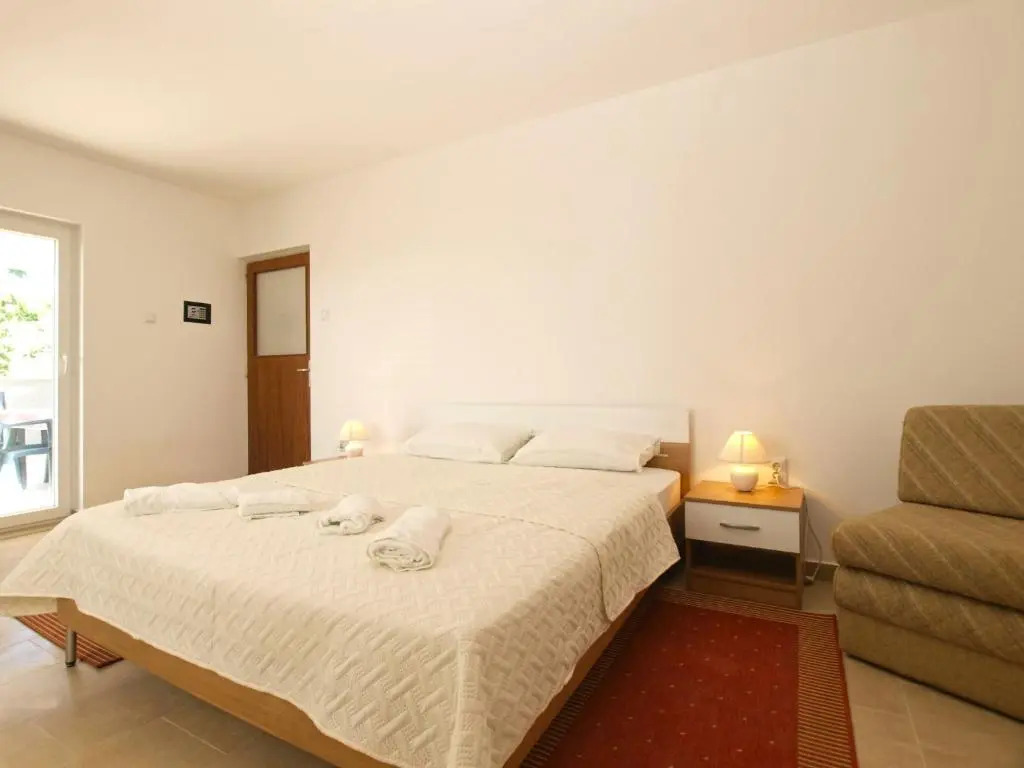 Apartment 1215