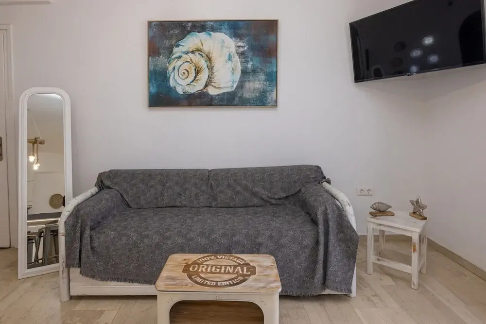 Zen Beach House in Tinos 2