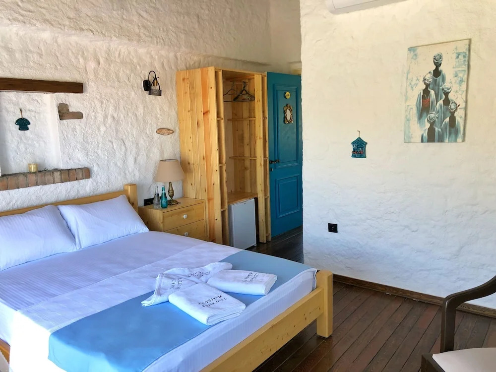 Elysium Boutique Hotel