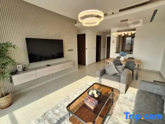 Luxury stay in Sobha Hartland, green building2 1BR