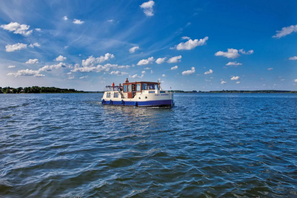 Boats & Yachts at Zeuthen Marina by Kuhnle-Tours