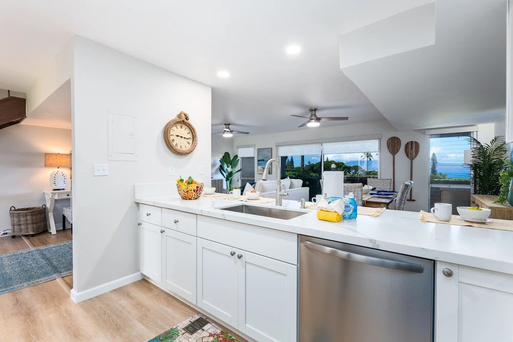 Kaanapali Plantation 3 bedroom 2.5 baths OceanView 3 Condo by RedAwning