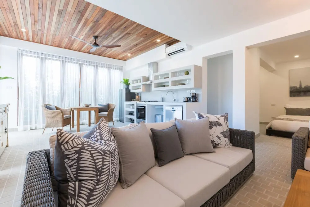 Papaya Studio