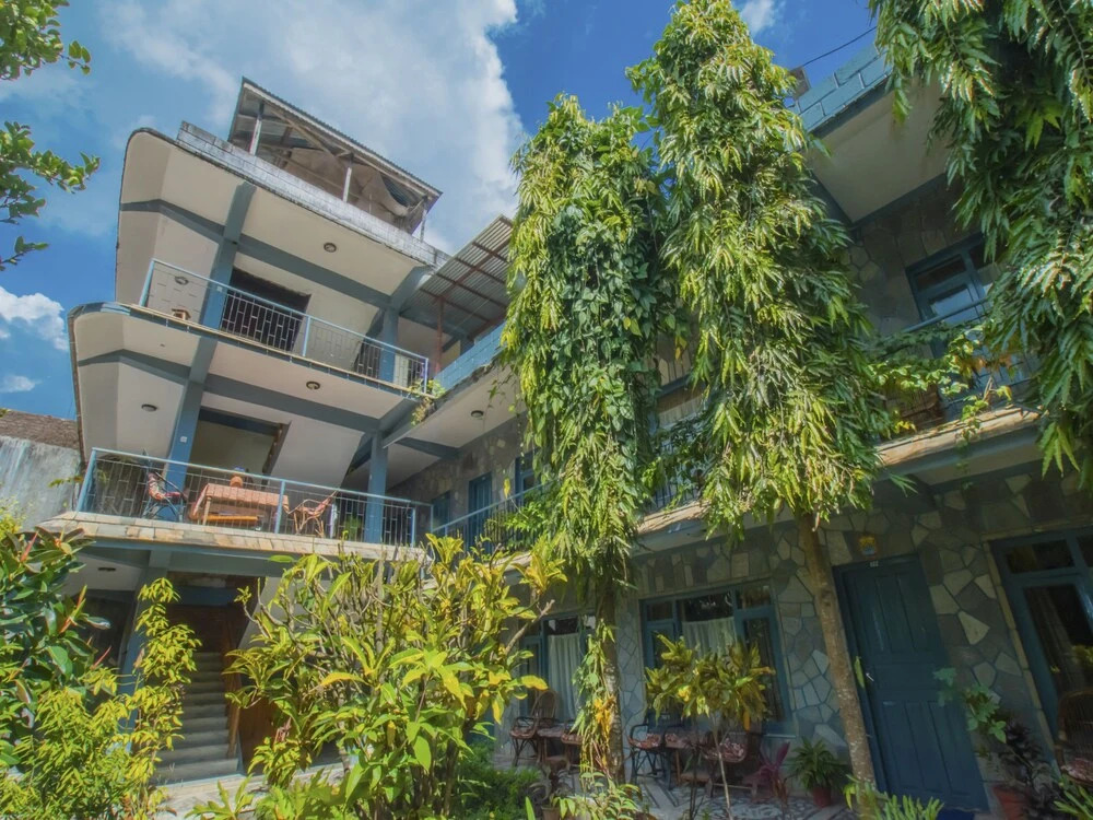 Oyo 301 Hotel Monal