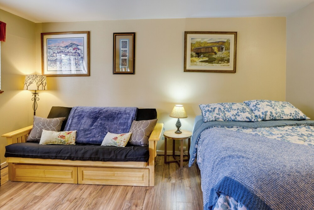 Sunriver Vacation Rental w/ Community Hot Tub!