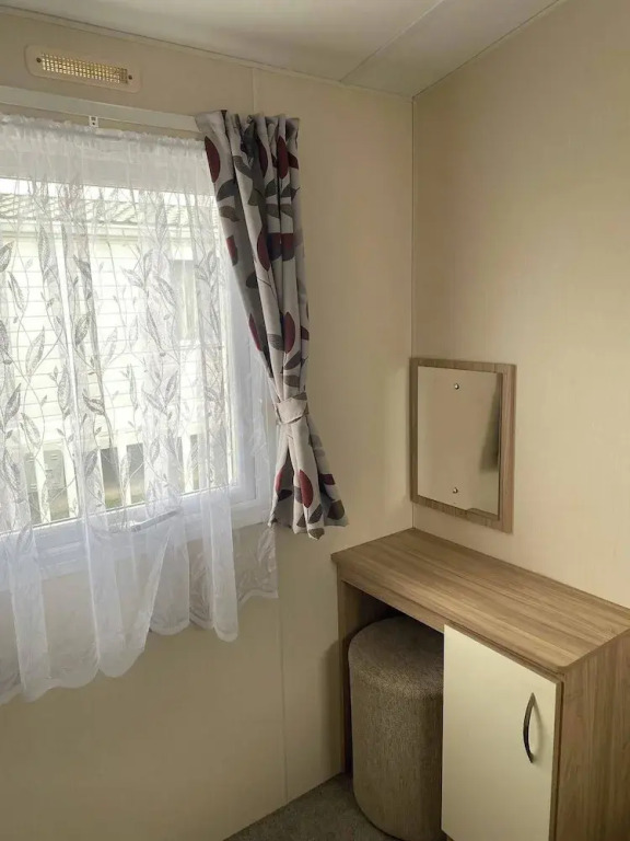 2 bed Caravan in Rhyl , dog Friendly, With Wifi