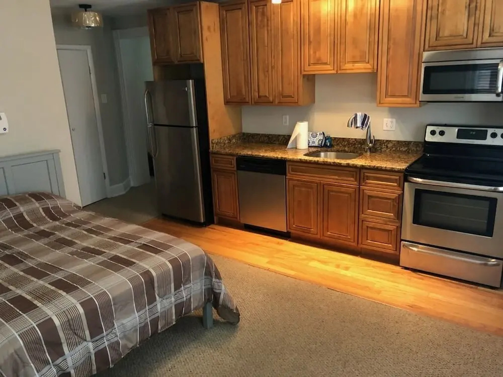 1131 D Street Suites