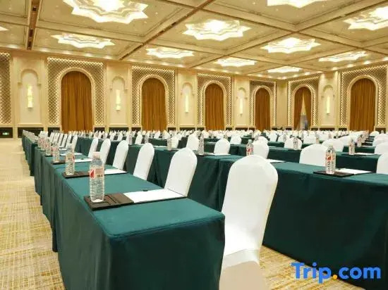 Jinglan Hotel Yinchuan Lanshan Valley