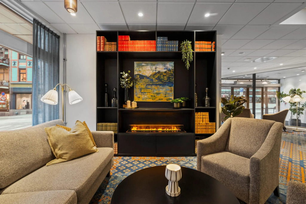 Home Hotel Astoria