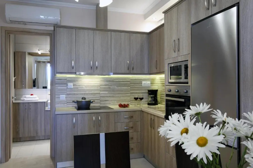 Goudis suites