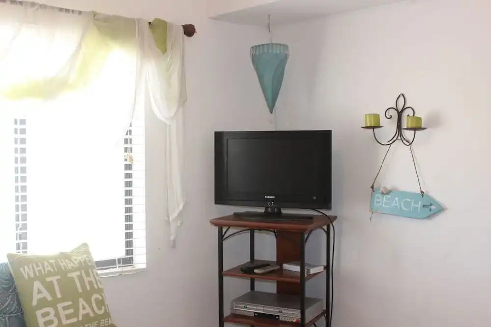 Casa Blanca 3BR CA 206 by Casago