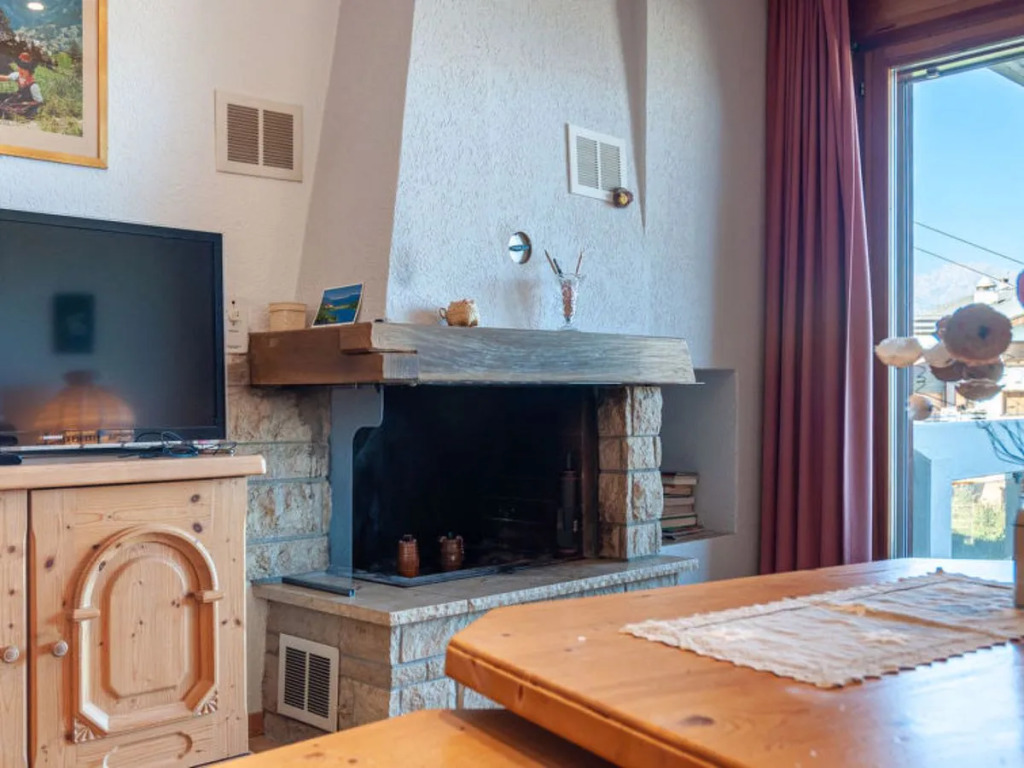 Apartment Hauts De Nendaz B OP by Interhome