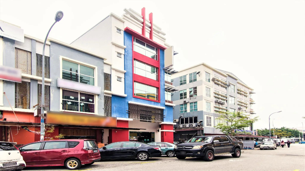 ZEN Rooms Basic Near I-City