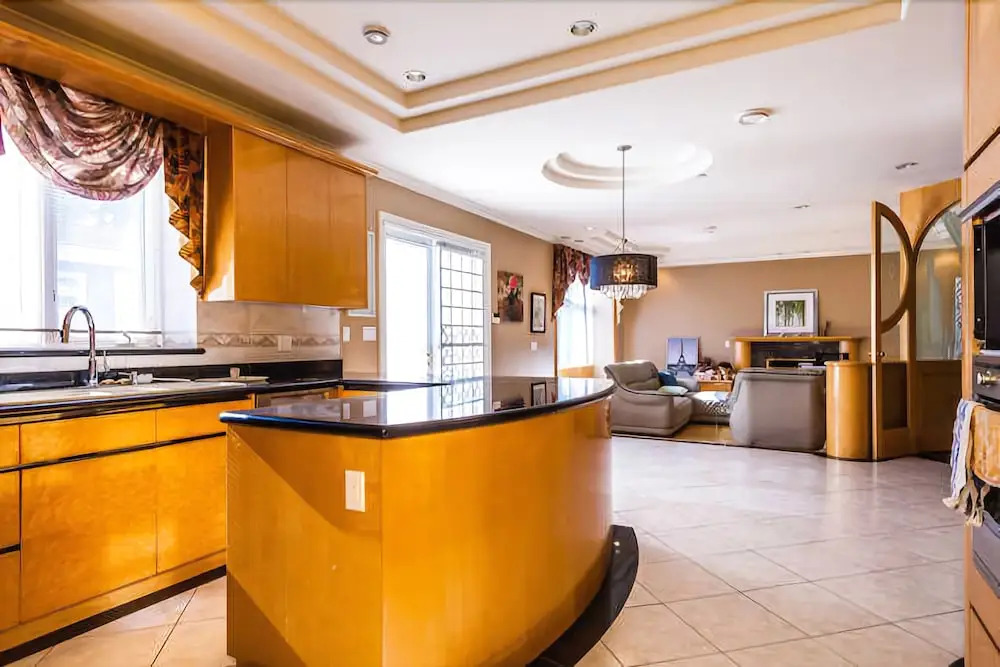 Vancouver West Luxurious House