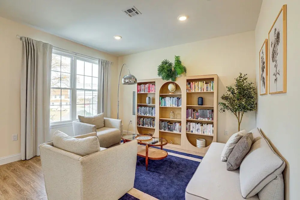 Walk to Keansburg Beach! Family Home w/ Pool