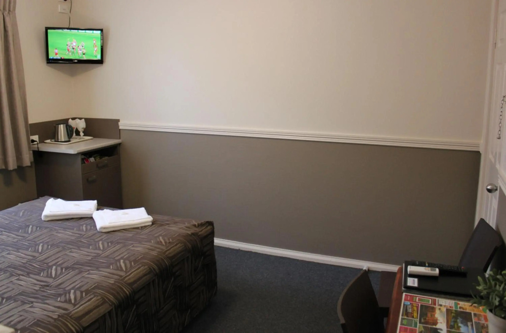 City Motor Inn